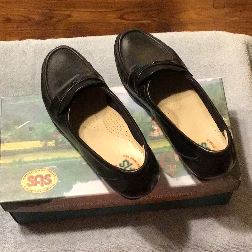 Black SAS Softie Shoes.